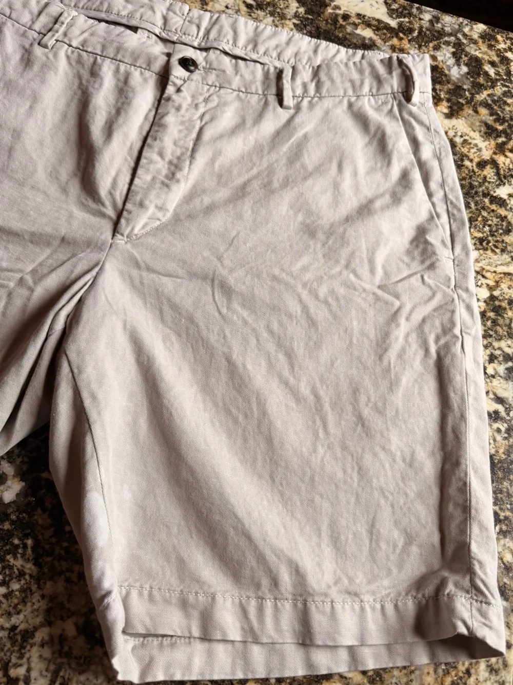 Peter Millar Crown Crafted Somerset men’s shorts in stone beige color, Size 36